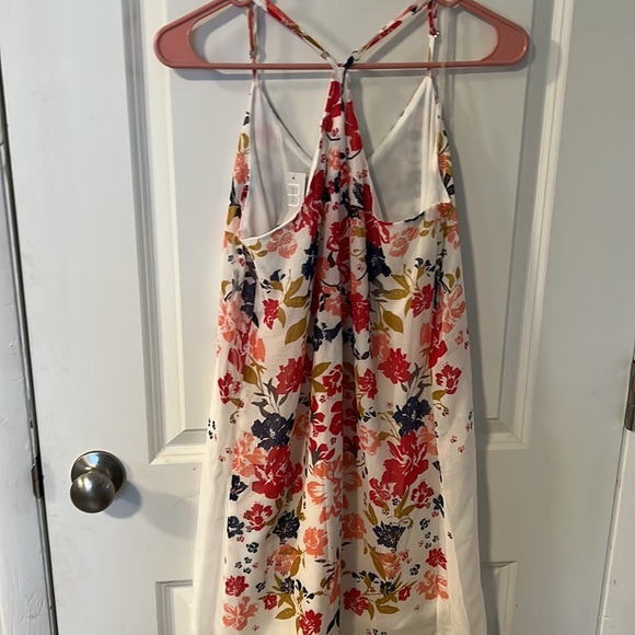 Summer dress brand new. - Picture 3 of 4
